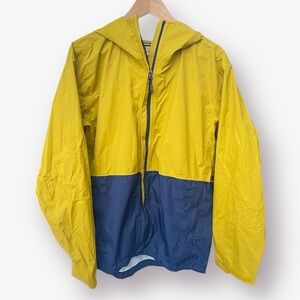 MEC Aquinator Men's Lightweight Rain Jacket Size M